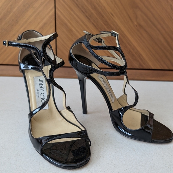 Jimmy Choo Black Patent Leather Lang 100 High-Heel - Picture 11 of 11
